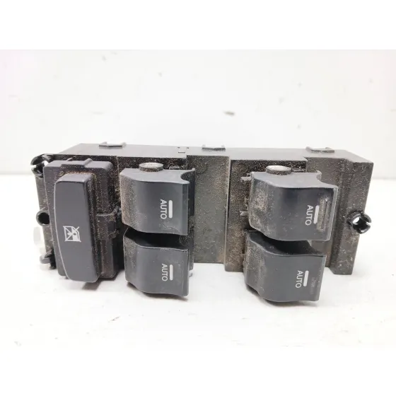 Mando Elevalunas Delantero Izquierdo para Hyundai I40 I (Vf)