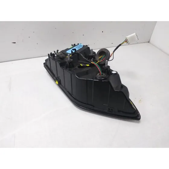 Piloto Trasero Derecho Interior para Mg Zs Suv (Azs1)