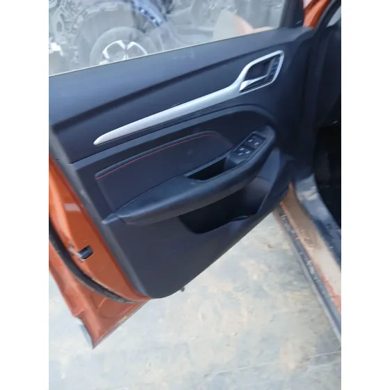 Guarnecido Puerta Delantera Izquierda para Mg Zs Suv (Azs1)