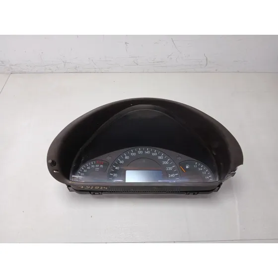Cuadro Instrumentos para Mercedes-Benz Clase C (W203)