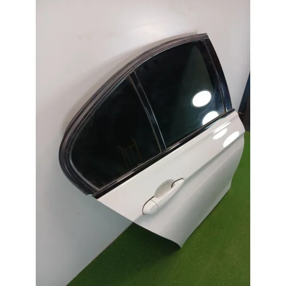 Puerta Trasera Derecha para Bmw 3 (F30, F80)