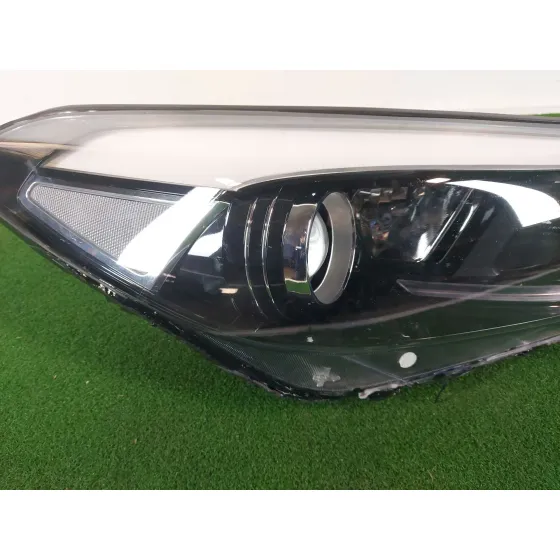 Faro Derecho para Hyundai Tucson (Tl, Tle)