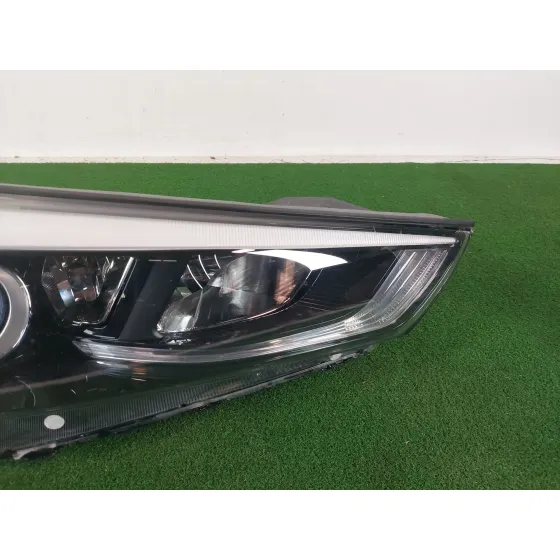 Faro Derecho para Hyundai Tucson (Tl, Tle)