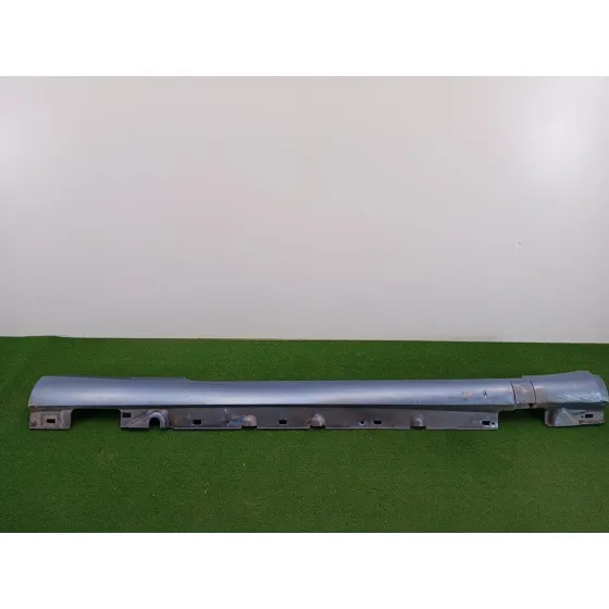 Faldon Lateral para Mercedes-Benz Clase E Descapotable (A207)