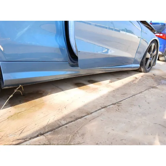 Faldon Lateral para Mercedes-Benz Clase E Descapotable (A207)