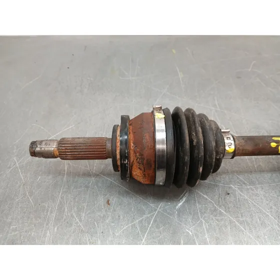 Transmision Delantera Izquierda para Kia Stonic (Yb)