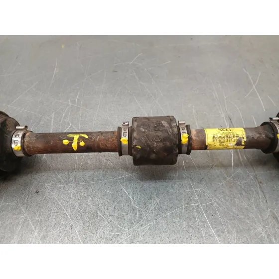 Transmision Delantera Izquierda para Kia Stonic (Yb)
