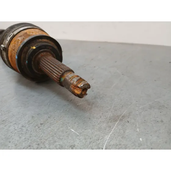 Transmision Delantera Derecha para Kia Stonic (Yb)