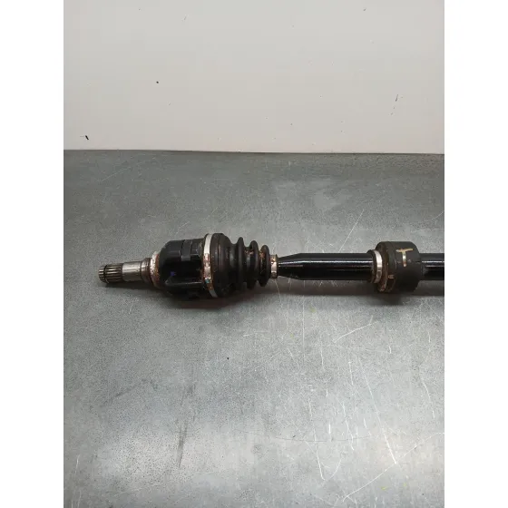 Transmision Delantera Derecha para Toyota Auris