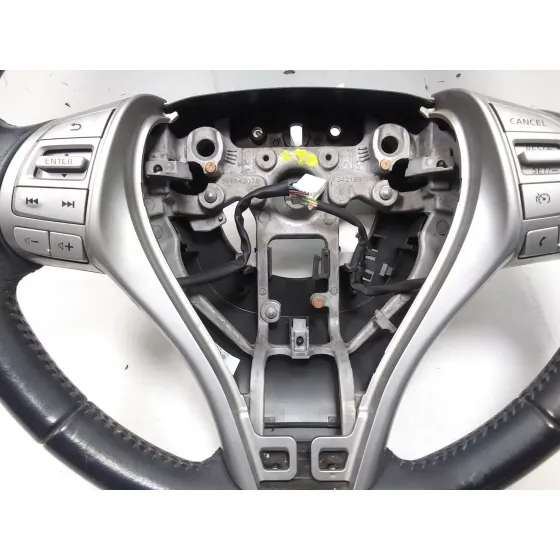 Volante para Nissan Qashqai Ii (J11, J11_)