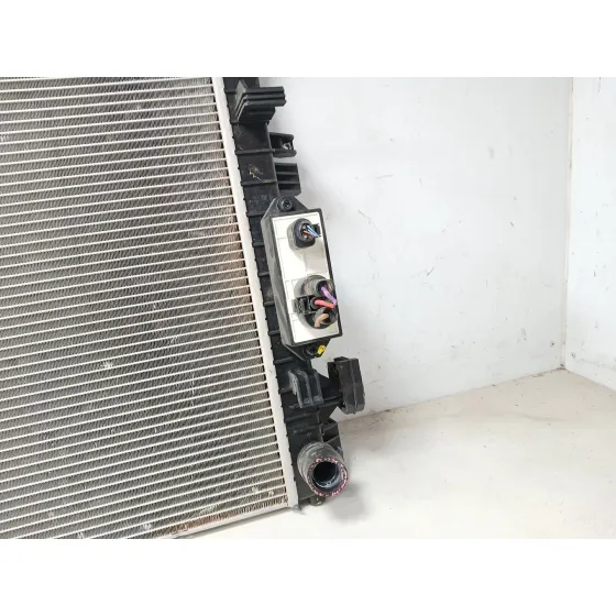 Radiador Agua para Mg Zs Suv (Azs1)