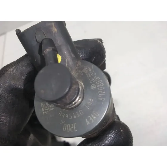 Inyector para Mazda 3 Berlina (Bk)