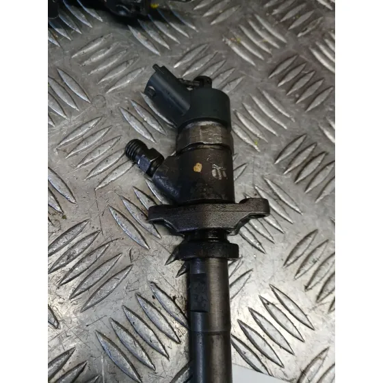 Inyector para Mazda 3 Berlina (Bk)