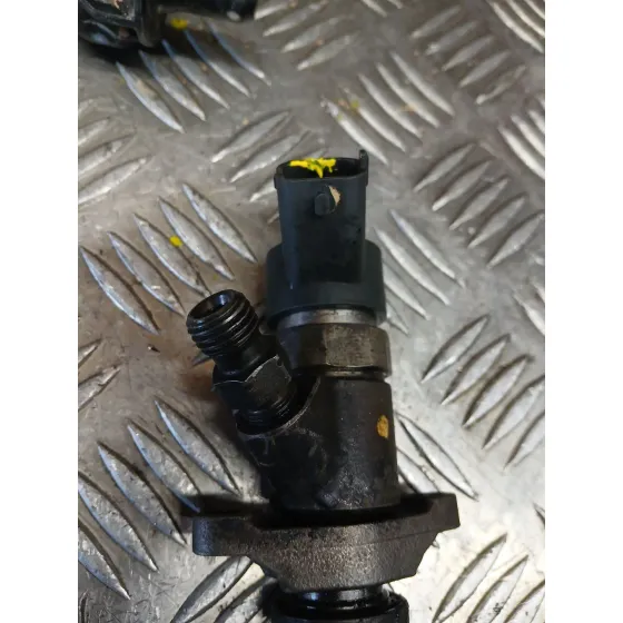 Inyector para Mazda 3 Berlina (Bk)