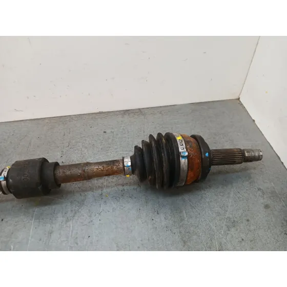 Transmision Delantera Derecha para Kia Stonic (Yb)