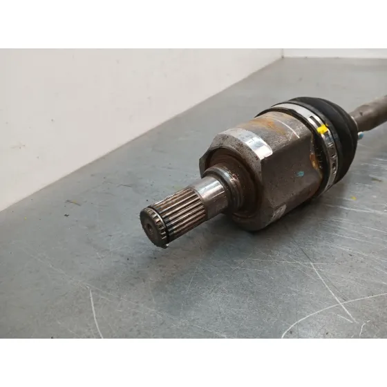 Transmision Delantera Derecha para Kia Stonic (Yb)