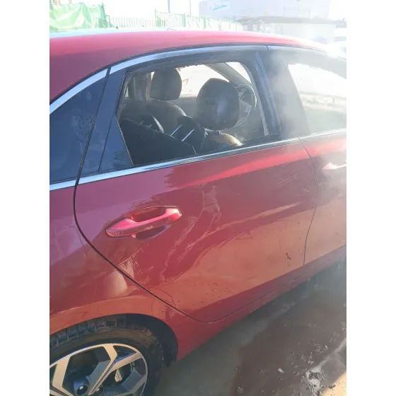 Puerta Trasera Derecha para Kia Ceed (Cd)