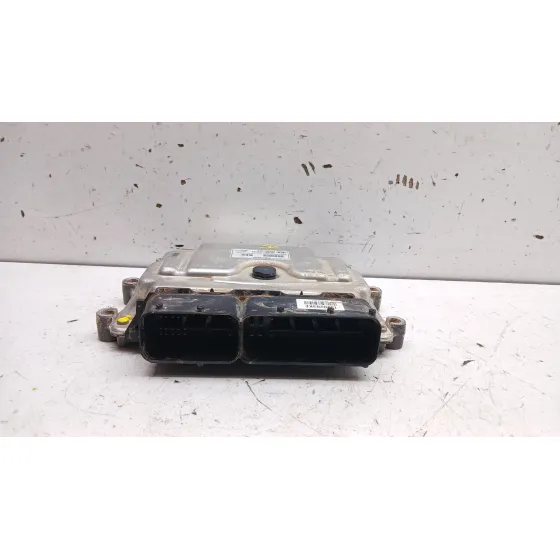 Centralita Motor Uce para Kia Ceed (Cd)