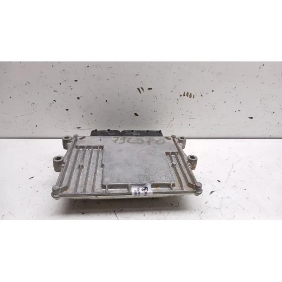 Centralita Motor Uce para Kia Ceed (Cd)
