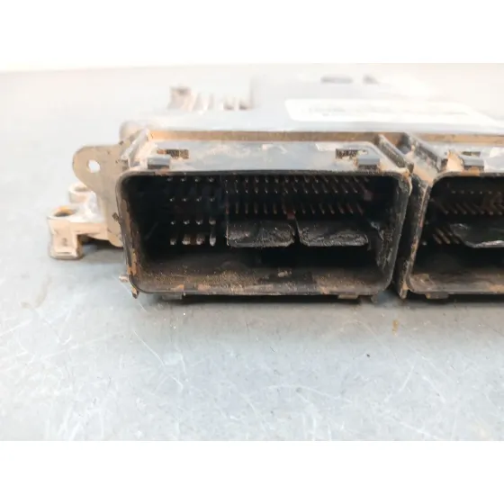 Centralita Motor Uce para Ford Fiesta Vi (Cb1, Ccn)