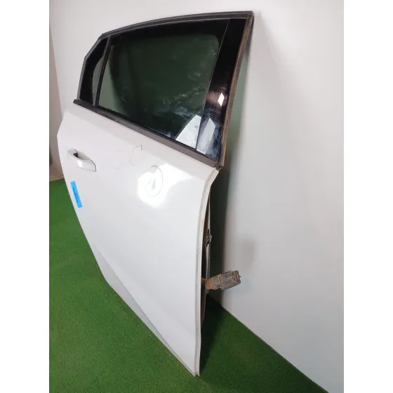 Puerta Trasera Derecha para Opel Astra L (Ov5)