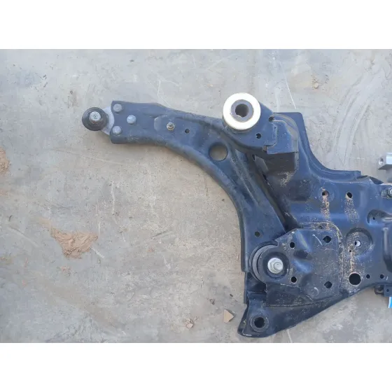 Puente Delantero para Ford Focus Iv (Hn)