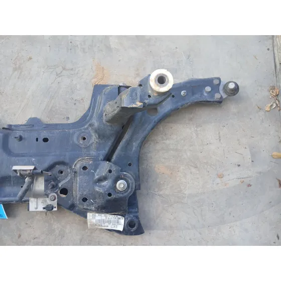 Puente Delantero para Ford Focus Iv (Hn)