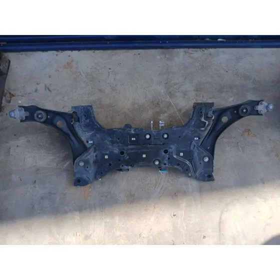Puente Delantero para Ford Focus Iv (Hn)