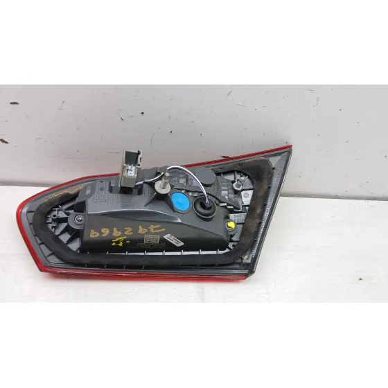 Piloto Trasero Izquierdo Interior para Ford Focus Iv (Hn)