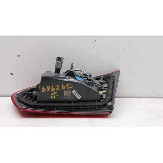 Piloto Trasero Izquierdo Interior para Ford Focus Iv (Hn)
