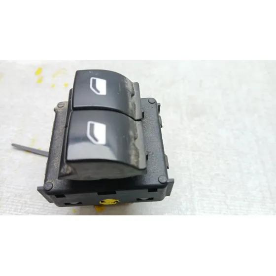 Mando Elevalunas Delantero Izquierdo para Citroën C4 Cactus