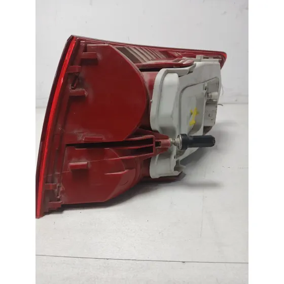 Piloto Trasero Izquierdo para Audi A6 Berlina (4F2)