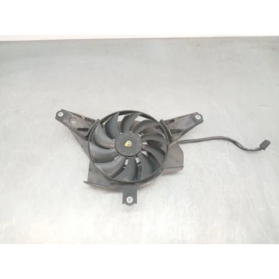 Electroventilador para Yamaha R7
