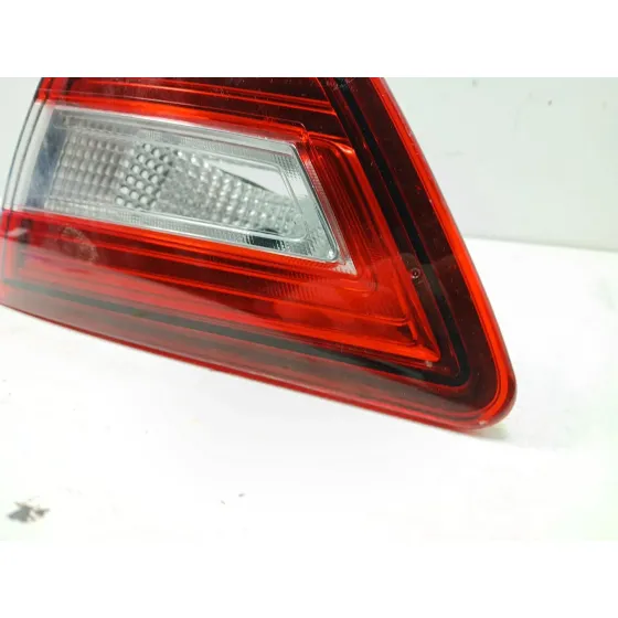 Piloto Trasero Derecho Interior para Renault Clio Iv (Bh_)