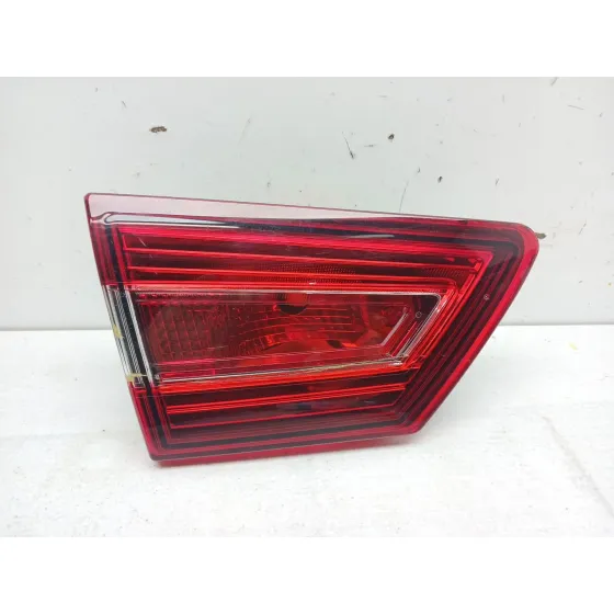 Piloto Trasero Izquierdo Interior para Renault Clio Iv (Bh_)