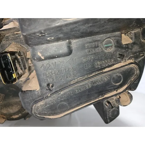 Faro Derecho para Peugeot 2008 Ii (Ud_, Us_, Uy_, Uj_, Ur_, Uc_)