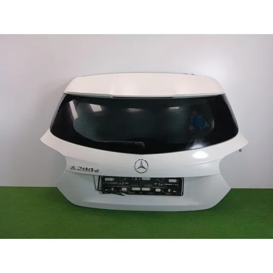 Porton Trasero para Mercedes-Benz Clase A (W176)