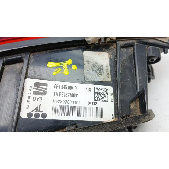 Piloto Trasero Derecho Interior para Seat Arona (Kj7, Kjp)