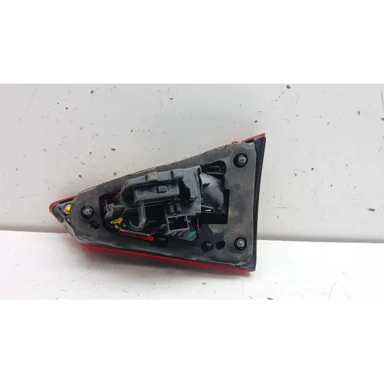 Piloto Trasero Izquierdo Interior para Seat Arona (Kj7, Kjp)