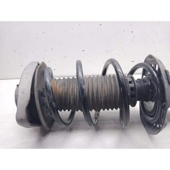 Amortiguador Delantero Izquierdo para Mercedes-Benz Clase A (W176)