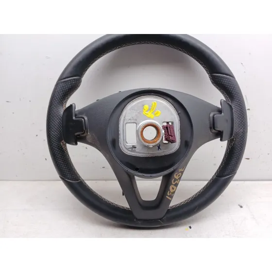 Volante para Mercedes-Benz Clase A (W176)