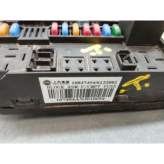 Caja Reles / Fusibles para Mg Zs Luxury