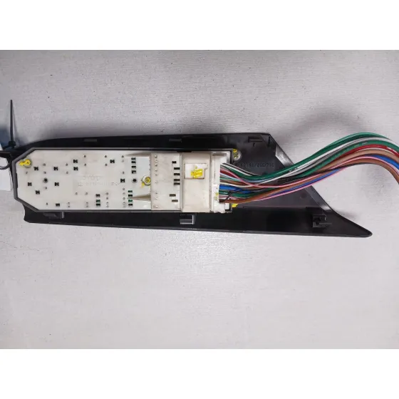 Mando Elevalunas Delantero Izquierdo para Toyota Rav 4 Iv (_A4_)