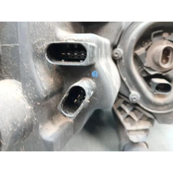 Faro Izquierdo para Mercedes-Benz Clase E (W211)