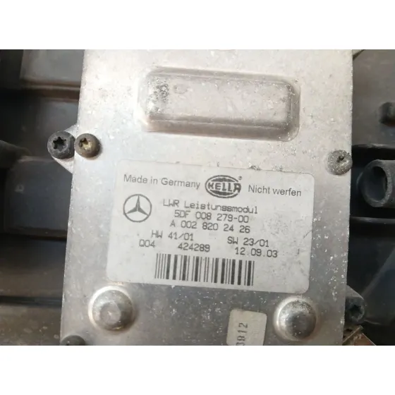 Faro Izquierdo para Mercedes-Benz Clase E (W211)