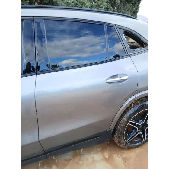 Puerta Trasera Izquierda para Mercedes-Benz Gla (H247)