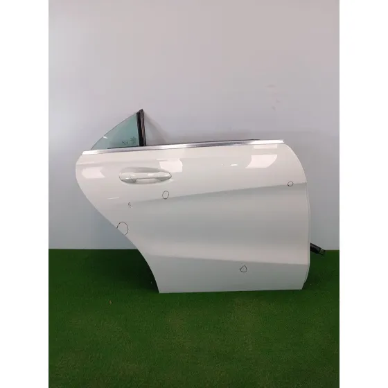 Puerta Trasera Derecha para Mercedes-Benz Cla Coupe (C117)