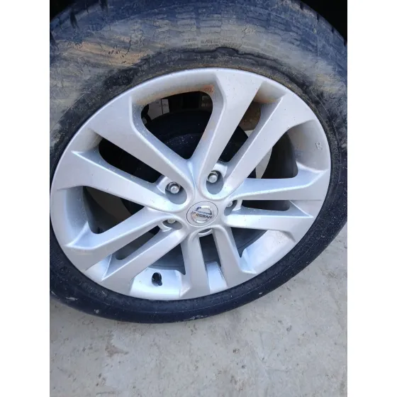 Llanta para Nissan Juke (F15)