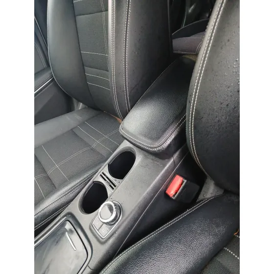 Apoyabrazos Central para Mercedes-Benz Cla Coupe (C117)