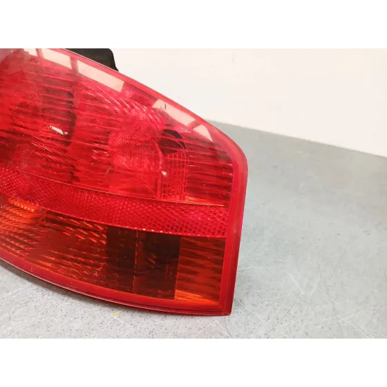 Piloto Trasero Derecho para Audi A4 B7 (8Ec)